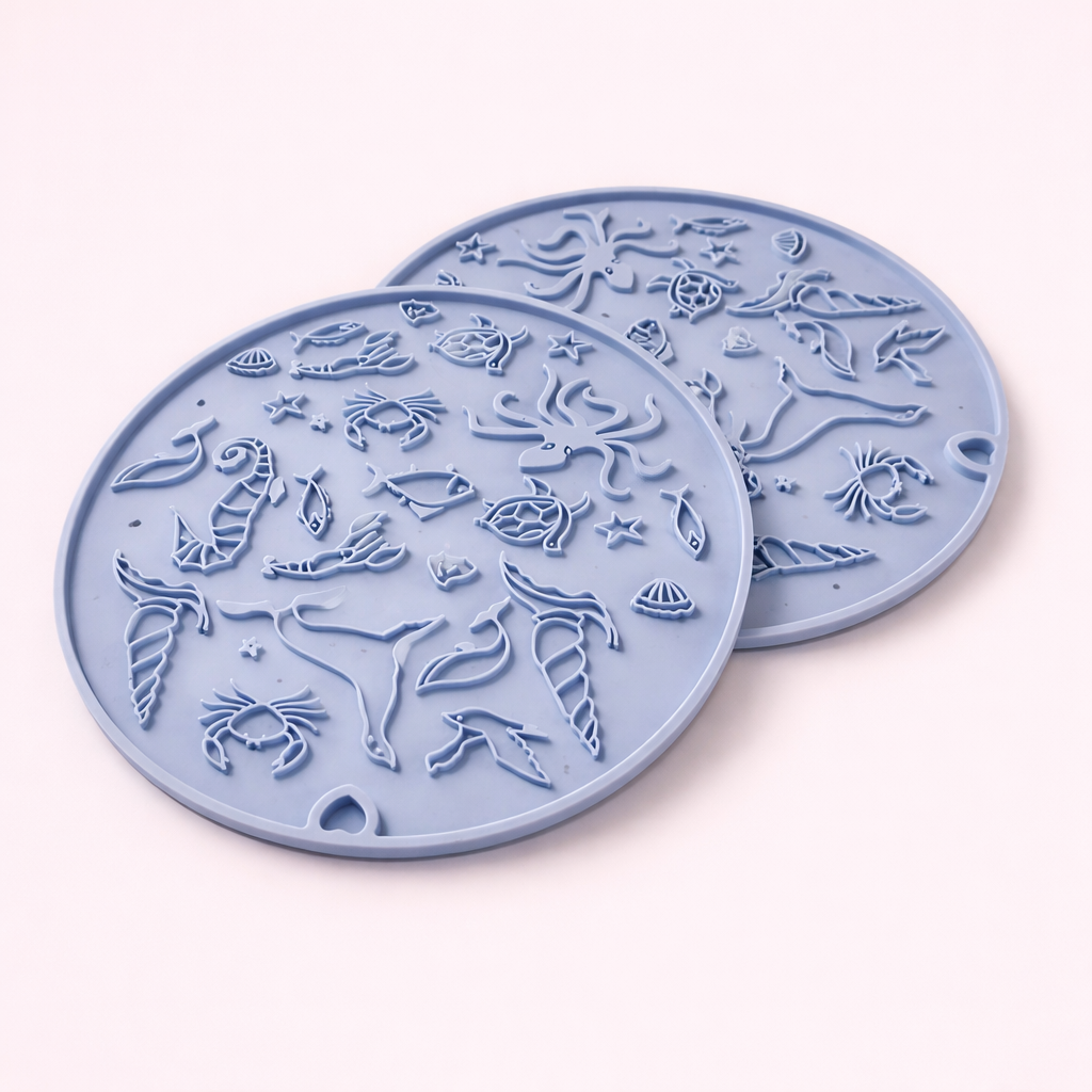Licky Mats Round